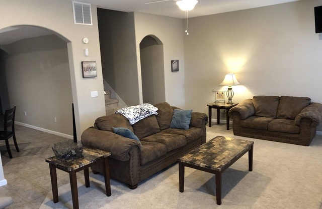 Cerca de Biltmore Estate y Asheville, espacioso apartamento de montaña