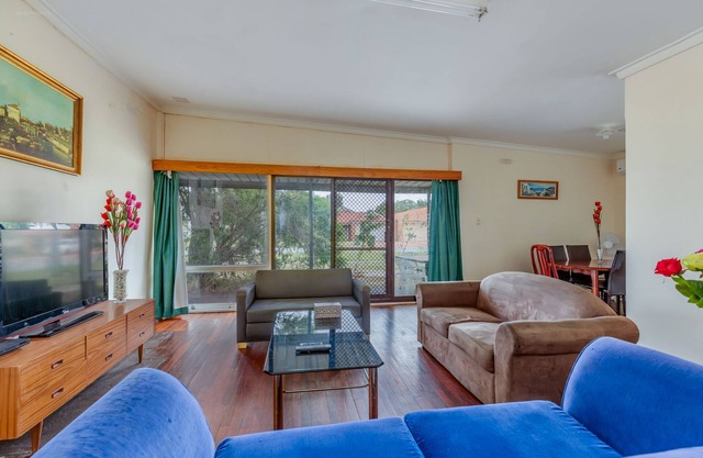 Casa de vacaciones espaciosa, ordenada y conveniente