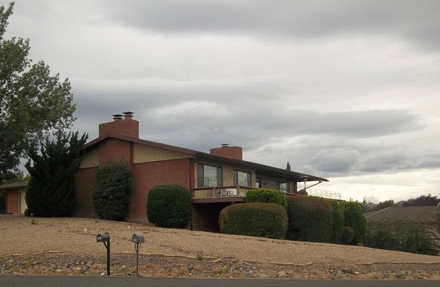 BEAR CREEK BIENES RAÍCES Mohave Trail- Country Club Home Getaway