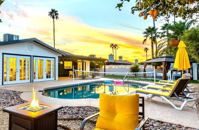 Spacious Scottsdale home with resort yard