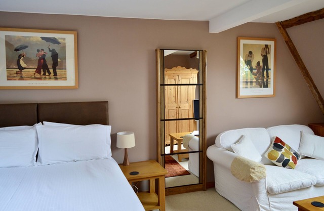 Familiar-Suite-Baño con ducha