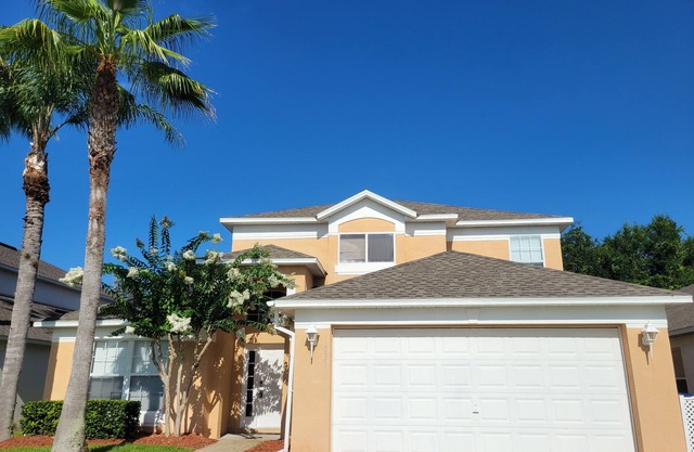 Spacious Villa with Private Heated Pool & Office