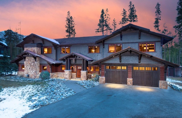 Spacious w/Mtn Views + Hot Tub + Close to Nordic Trails - Mountain Memories