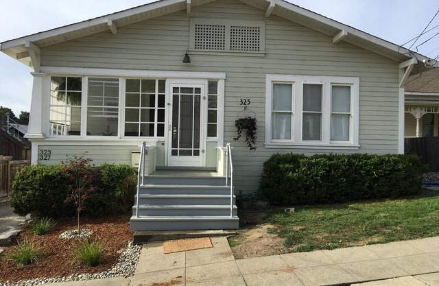 Brillante bungalow de 1920 limpio