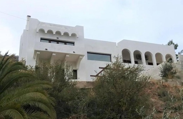 Spectacular Seaview Apartment