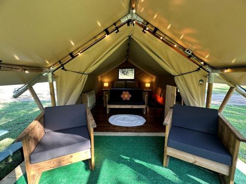 Splendid Safari Tent Sanctuary near Smoky Mountains in Tennessee