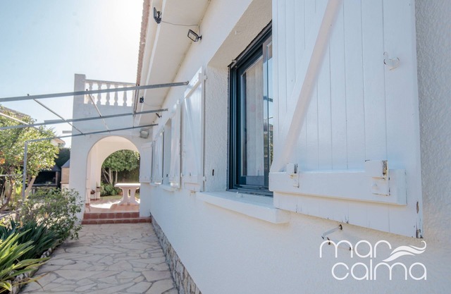 Espléndida villa con piscina privada en Les Tres Cales