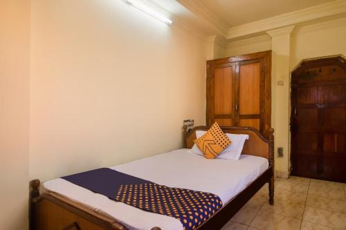SPOT ON HOTEL MANIKANTA RESIDENCY