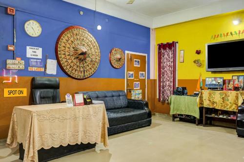 SPOT ON Priya Guest House