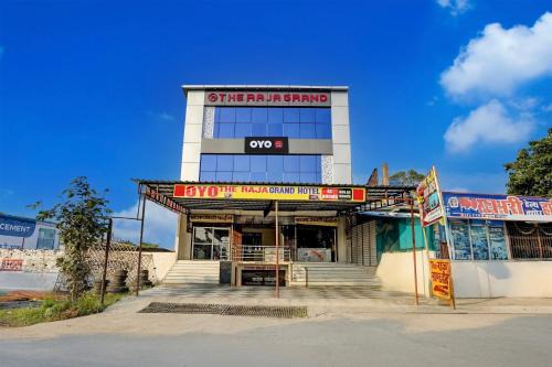 Spot On THE RAJA GRAND