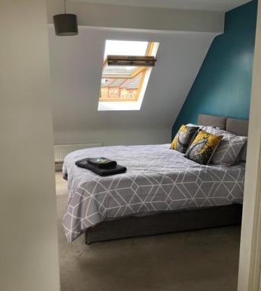 Spring House - Staycation - Perfect for Contractors & Families - 2 Parking Spaces