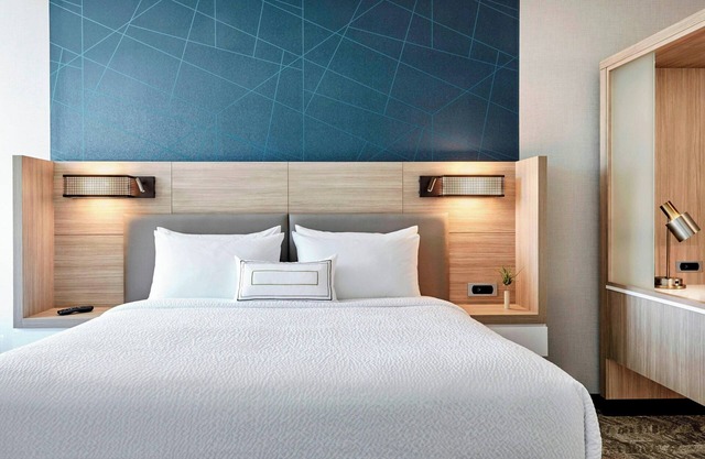 Springhill Suites By Marriott High Point