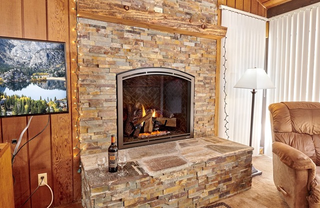 St. Anton Wooded View 2-Bedroom Condos w/ fireplace