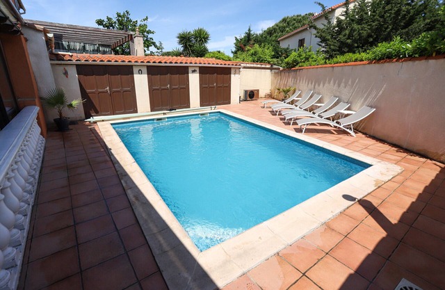 Casa Saint Cyprien T4 con piscina PROXIMA PLAYA