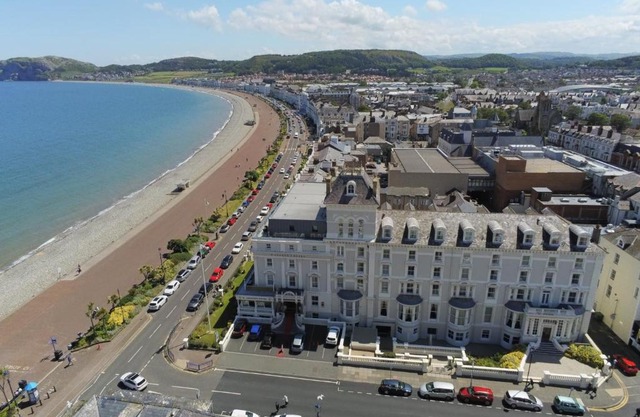 St George's Hotel - Llandudno