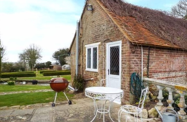 Standard Hill Cottage, NINFIELD