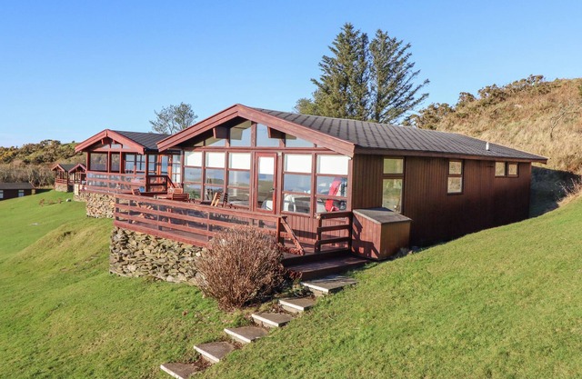 STARGAZING, family friendly, character holiday cottage in Aberdovey