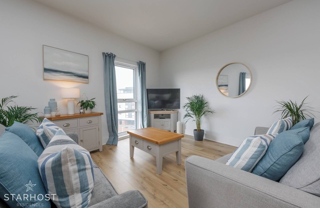 StarHost Residences - Brand New 2 bedroom Apartment in Newbury