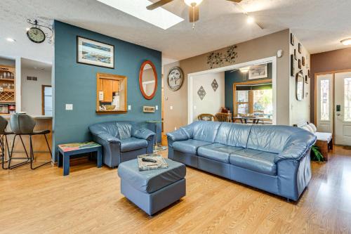 Stars and Sunsets! Door Peninsula Retreat with Deck