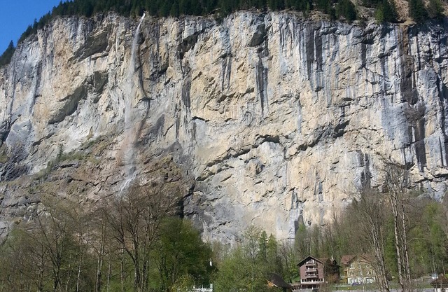 Impresionante vista desde el balcón 1 Br max 4, autobús fácil, lavandería 24/7, parque subterráneo