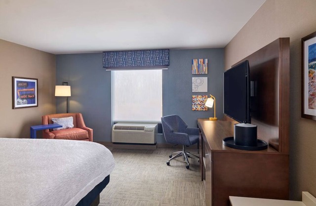 Stay Close to Twin River Casino – Room with Pool, Gym, and Breakfast
