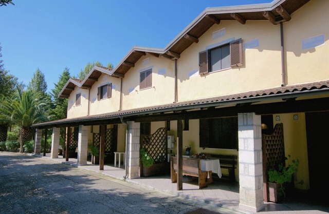 Quédate cerca de la costa de Barletta