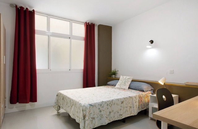 Apartamento estudio "Estudio Massimo 7D" con terraza compartida y Wi-Fi