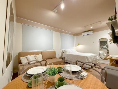 Studio Aconchego portaria 24h, elevador e garagem