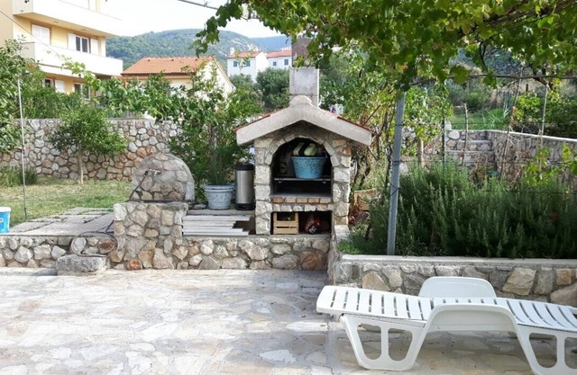 Apartamento-estudio con una terraza Martinscica, Cres (AS-14334-c)