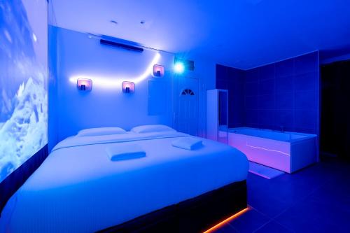 Studio Immersif Jaccuzi & Cinéma Disney et Astérix