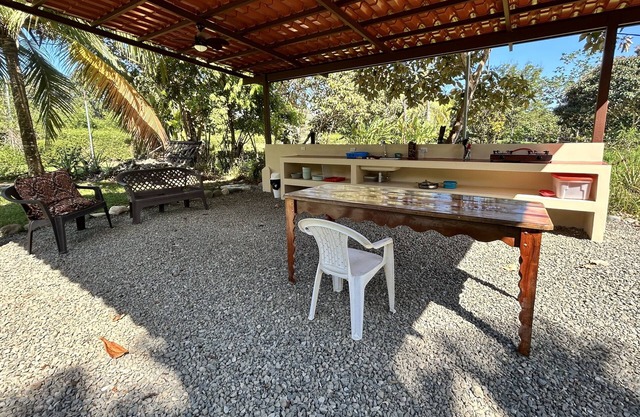 Studio with AC & Wifi in a Tropical Paradise