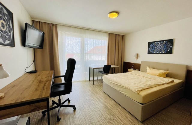 Apartamento-Estándar-Baño privado-Balcón