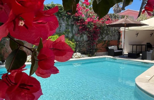 Studio with Private Swimming Pool and Garden