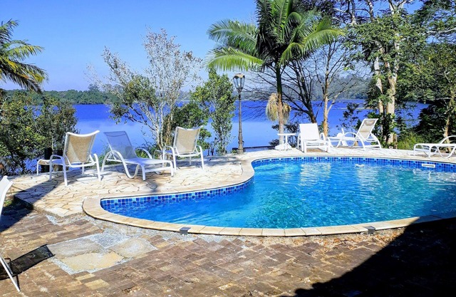 ESTUDIO CON TABLERO DE TENIS SAIBRO, PISCINA HERMOSA, CAMPO Y PESCA EMBARCADA