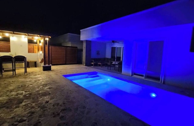 Stunning 3-Bdr Villa w/Private Pool Steps to Beach