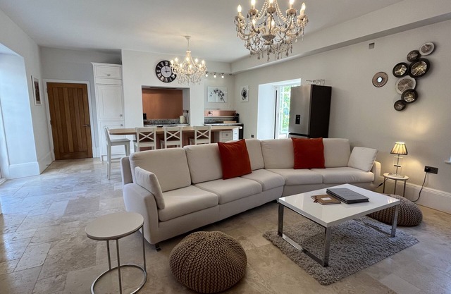 Stunning and luxurious Manor House holiday home