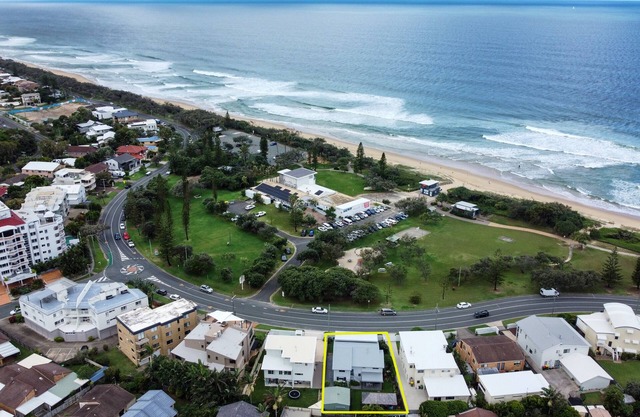 Stunning, Beachfront Dream Home - ZA3