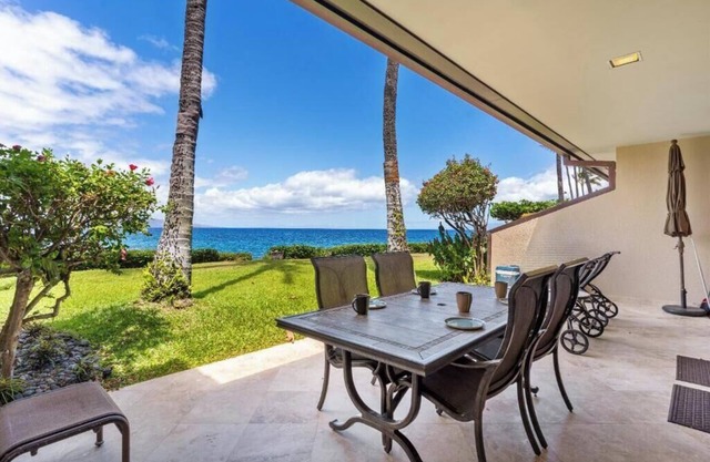 Stunning Ground-Floor Retreat with Breathtaking Views! -Makena Surf #G-103: