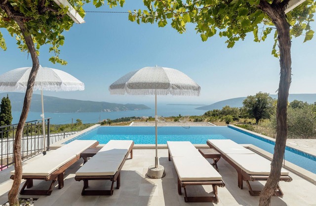 Impresionante casa en Herceg Novi con.