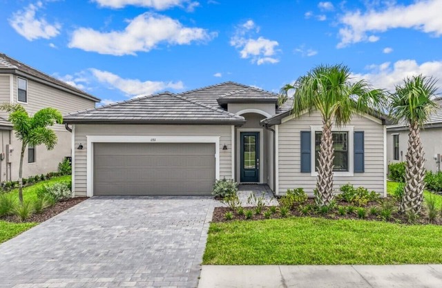 Stunning House in a Gated, Quiet Community with Resort-Style Amenities!