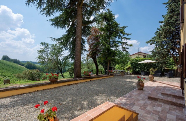 Estupenda casa de vacaciones privada para 6 personas con WIFI, TV y patio