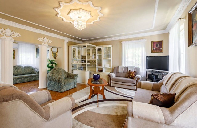 Maravillosa casa de vacaciones privada para 11 personas con A/C, WIFI, TV y patio