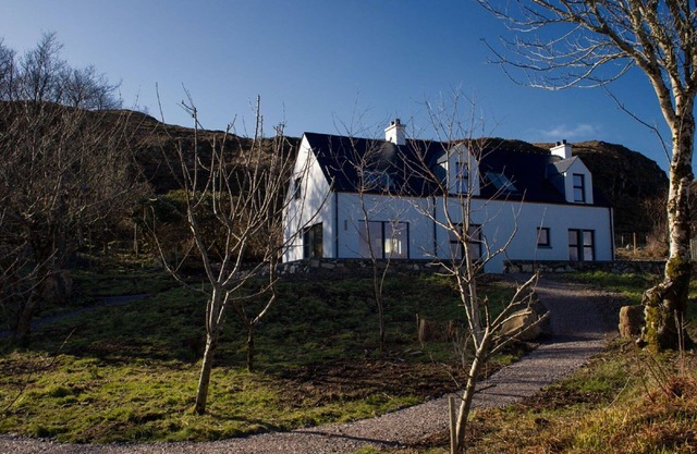 Maravillosa casa de vacaciones privada para 6 personas con WIFI, TV, patio y vista panorámica