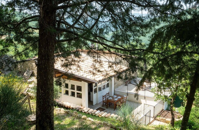 Preciosa casa de vacaciones privada para 5 personas con WIFI, terraza y mascotas permitida