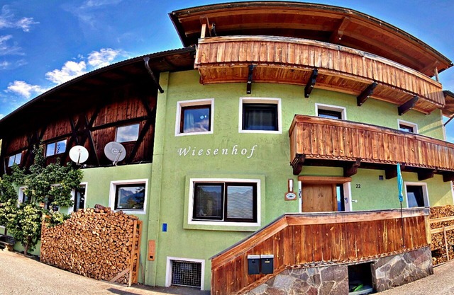 Estupenda casa de vacaciones para 4 personas con WIFI, TV y balcón