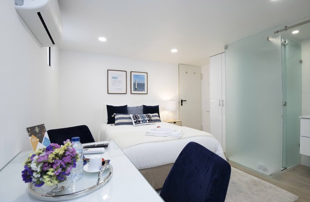 Stupendo Airport Studio 1