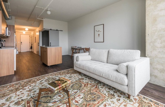 Stylish 1BR at The Foundry w/ Concierge + Lounge