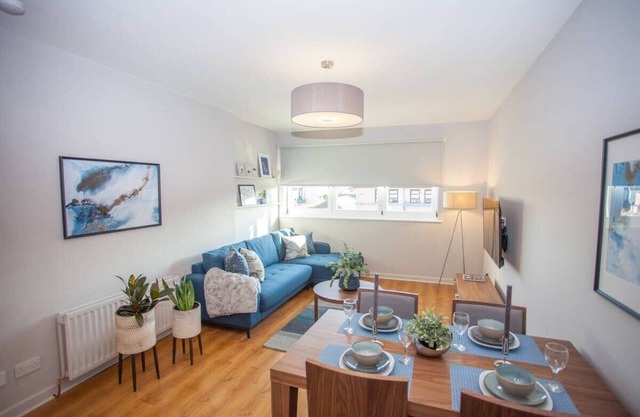 Stylish 2-Bed Apartment Near Glasgow Green
