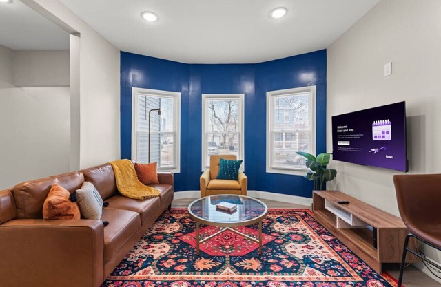 Stylish 3 BDR | 3 min. to Clinic