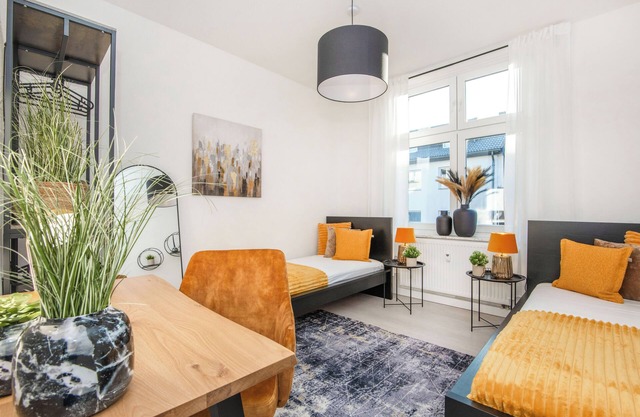 Stylish apartment for 4 | 10min. to the trade fair | 5min. to the city center